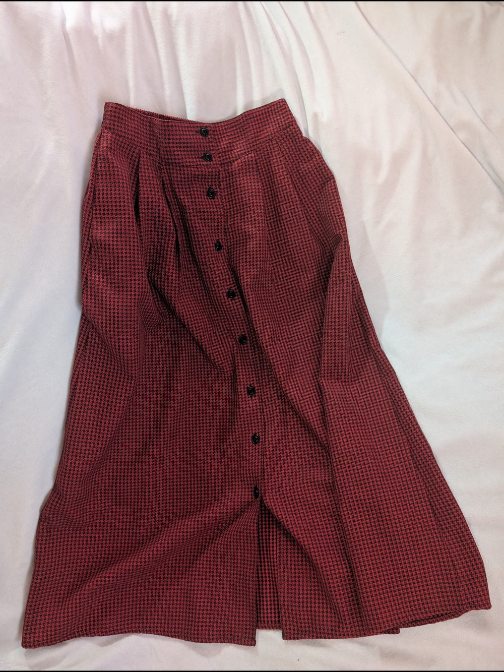 Vintage Gina Peters Made in USA Red Black Houndstooth Button Midi Skirt Small